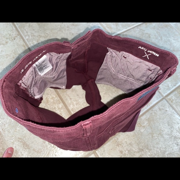 American Eagle Hi-Rise Shortie (Size 2) - Picture 5 of 6